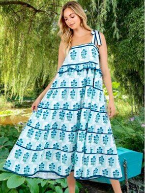 SundayUp 🆕️ Bloom Dress